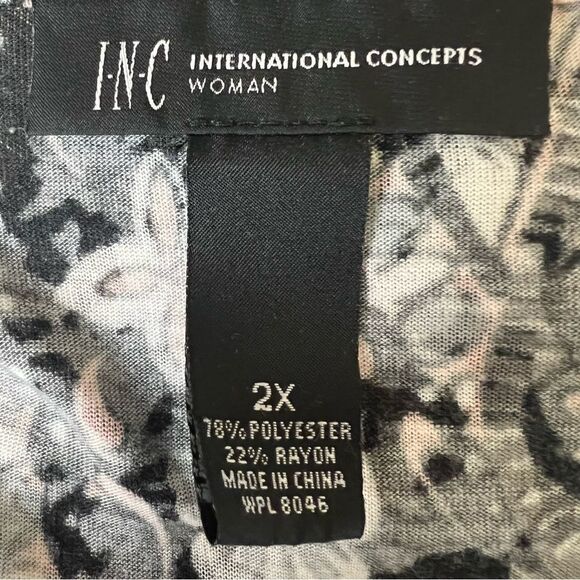 INC 2X Cold Shoulder Paisley Rhinestone Top Pink Gray Black Boho Glam V-Neck - Picture 7 of 8